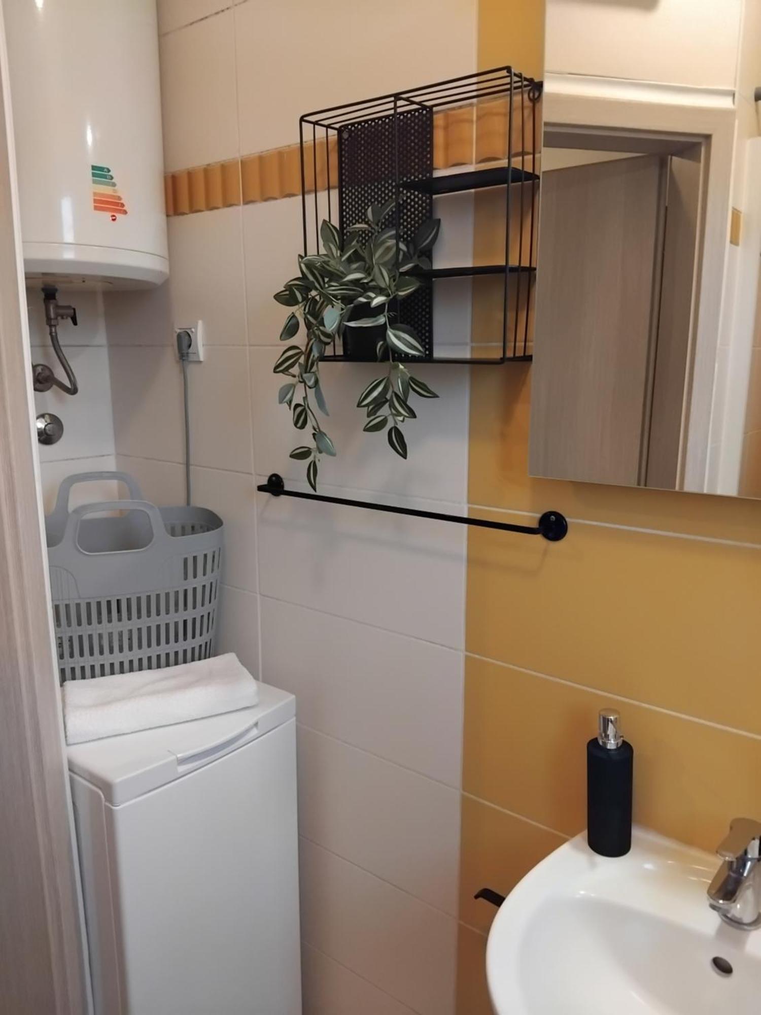 Appartamento Studio Apartman Marly Pola Esterno foto